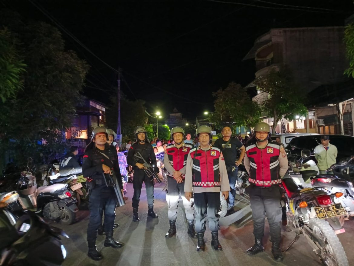 *Polres Sibolga Patroli Ke Kantor PPK Tempat Penyimpanan Kotak Suara*