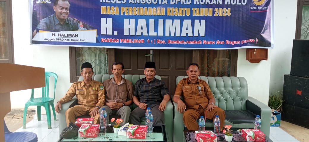 ACARA RESES ANGGOTA DPRD KABUPATEN ROKAN HULU PROPINSI RIAU Komisi III