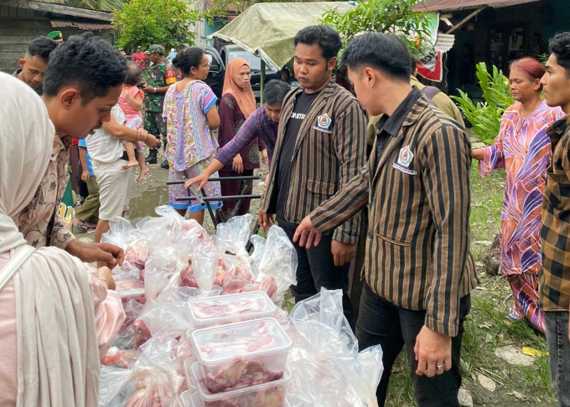 Kodam I/BB Gandeng BEM dan Organisasi Kemahasiswaan Sumut Salurkan 1.200 Paket Daging Kurban ke Masyarakat