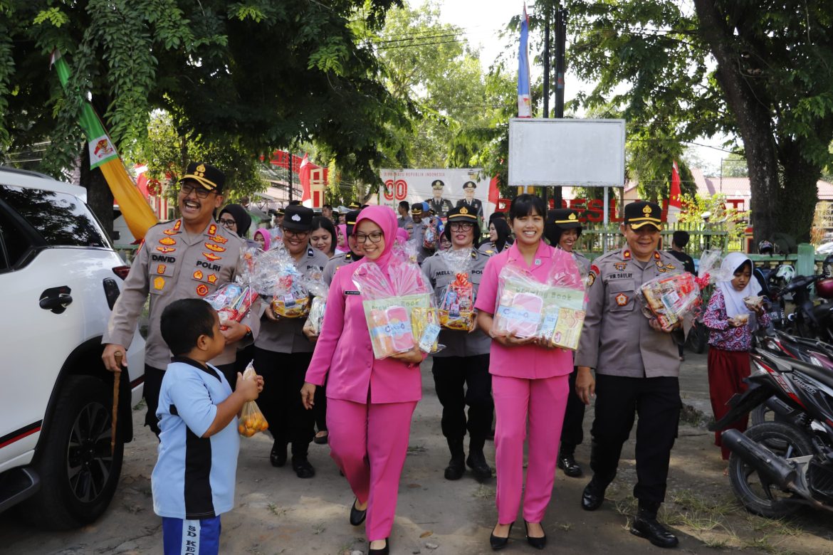 Polres Langkat Gelar Bhakti Sosial di SLB Negeri Stabat, Rayakan HUT Polwan ke-77 dengan Penuh Haru