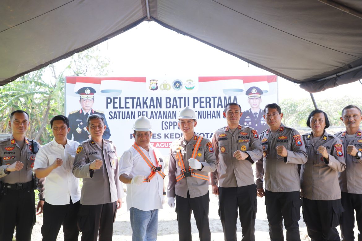 Polres Kediri Kota Gelar Peletakan Batu Pertama SPPG di Kelurhan Semampir
