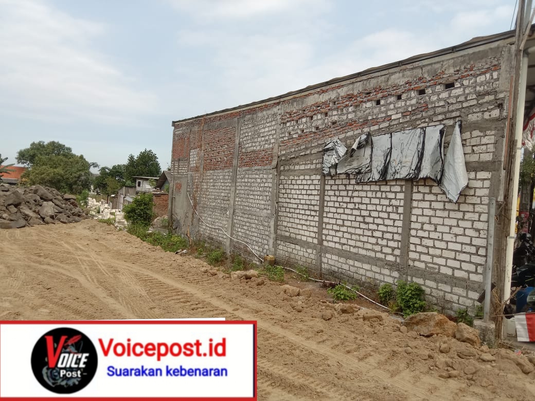 Lahan Tanah Urug di Hulaan Menganti Gresik dari Galian C Milik Mattasan Wringin Amom , Warga Setempat Dirugikan, Polres Tipidter Turun Tangan, Babinsa Geram tak ada Koordinasi.