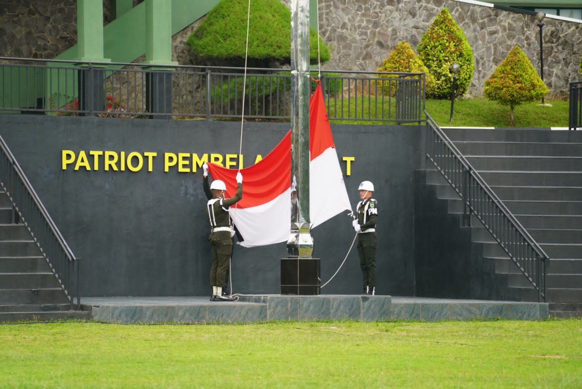 Kodam Kasuari Gelar Upacara Peringatan ke-97 Hari Sumpah Pemuda “Pemuda Pemudi Bergerak, Indonesia Bersatu”