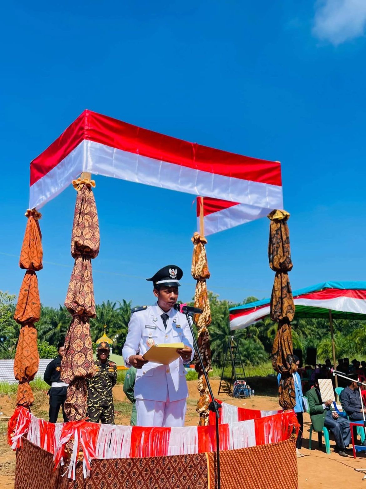 *Semarak Peringatan HUT RI ke-81 di Desa Pasir Intan Berlangsung Khidmat dan Megah*
