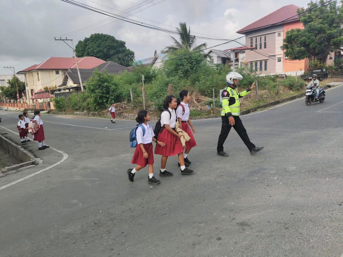 Wujudkan Kamseltibcarlantas, Sat Lantas Polres Kepulauan Tanimbar Gelar Pengaturan Lalu Lintas Pagi