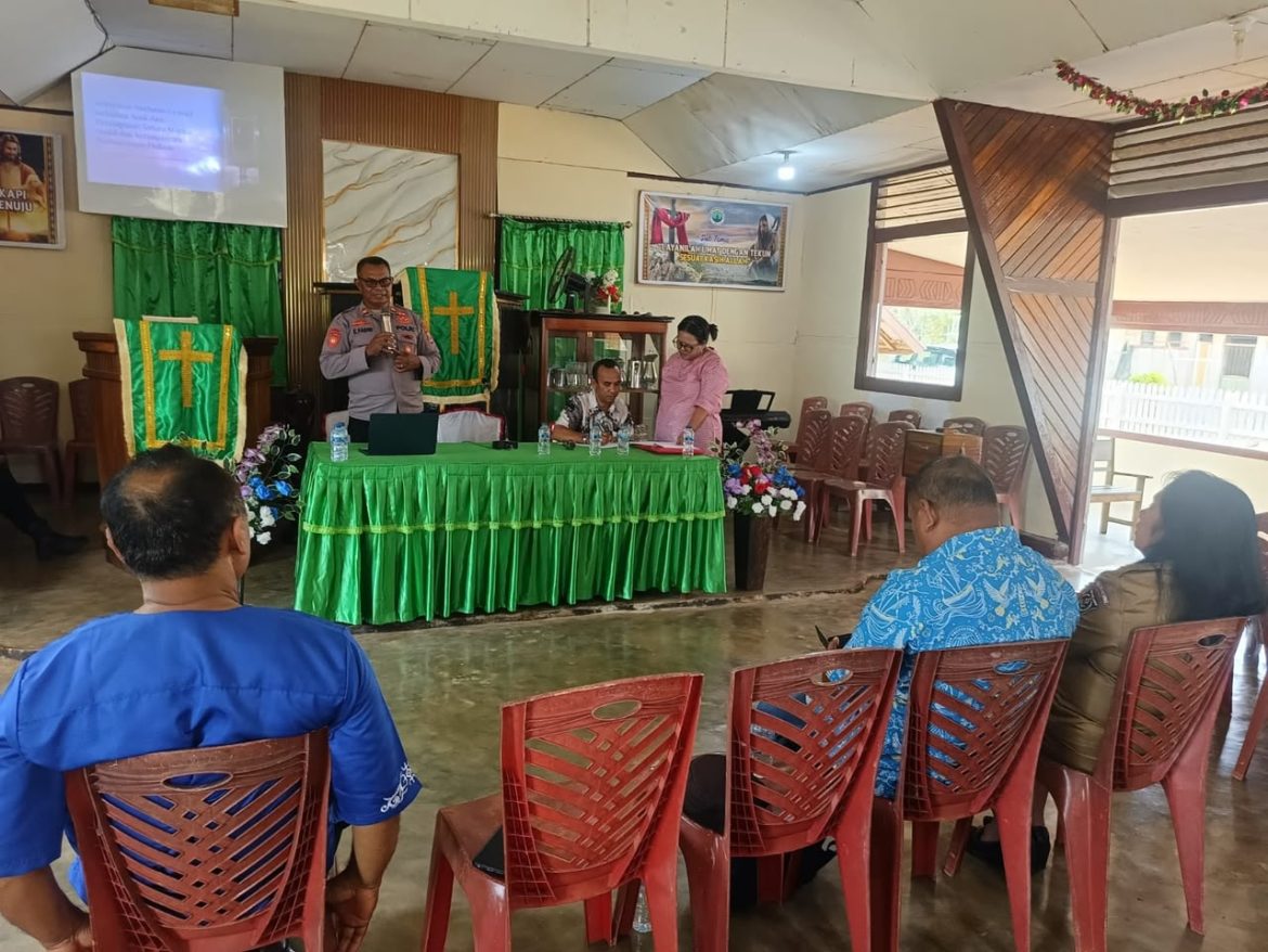 Cegah Kekerasan Kelompok Rentan, Kasat Binmas Polres Kepulauan Tanimbar Beri Edukasi Hukum