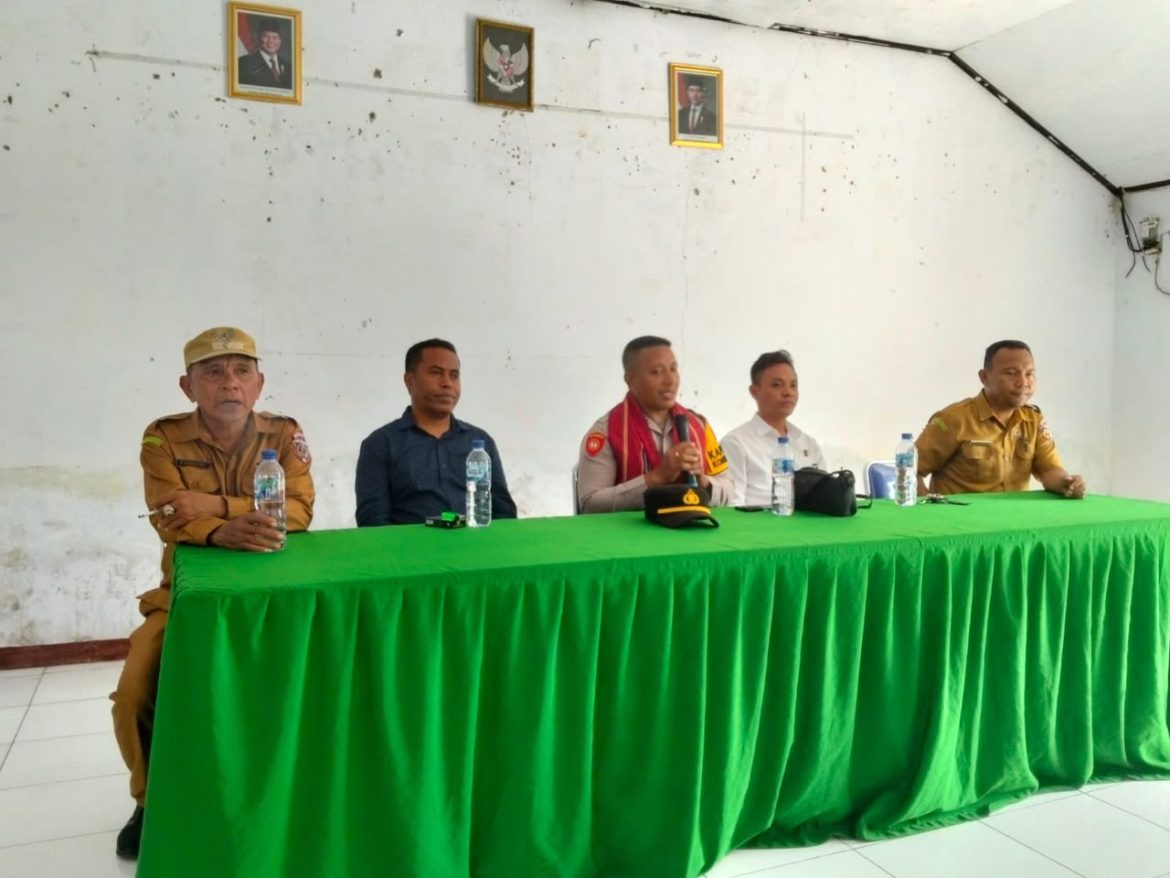 Perkuat Sinergi dan Kamtibmas, Kapolsek Kormomolin Gelar Kunjungan Kerja ke Desa Alusi Krawain