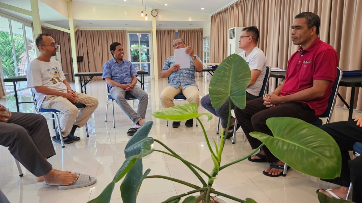 Pastor Pius Heljanan, MSC Imbau Umat Wujudkan Waktu Berkualitas