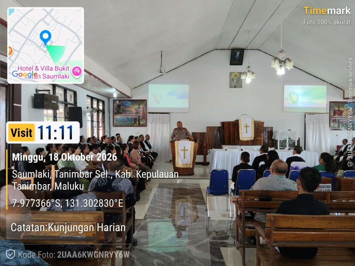 Tindak Lanjut Program Kapolri, Wakapolres Kepulauan Tanimbar Pimpin Minggu Kasih di GPM Jemaat Damai