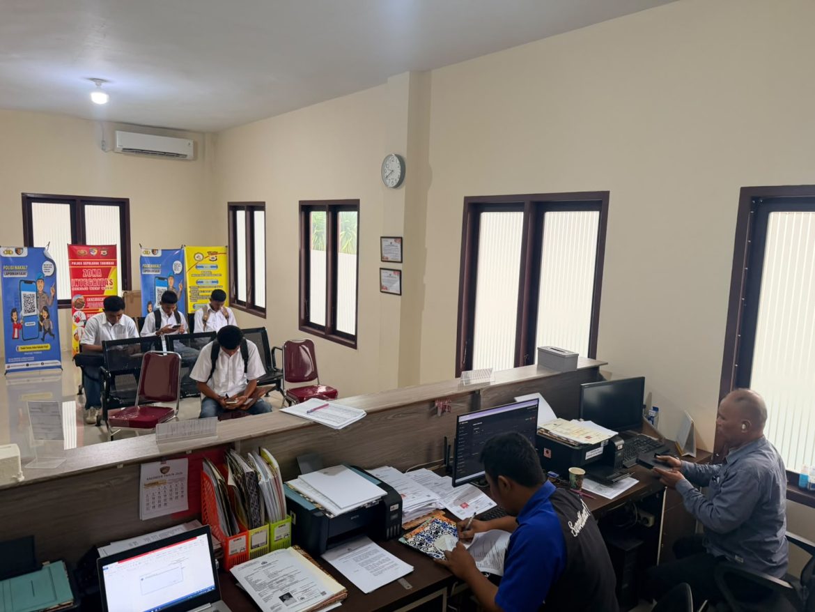 OPTIMALKAN LAYANAN SKCK, POLRES KEPULAUAN TANIMBAR TEGASKAN KOMITMEN PELAYANAN PRIMA
